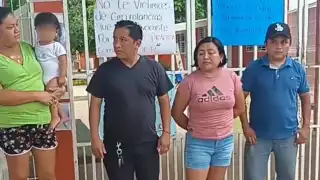 Un grupo de docentes de la Ermilo Abreu Gómez exige la destitución de Yulemi Rosado Sosa