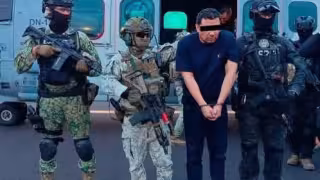 Diferentes corporaciones de seguridad participaron en el traslado del "R1".