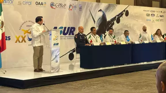 El Gobernador encabezó la inauguración del Seminario