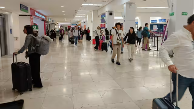 La movilidad de vuelos en el aeropuerto de Mérida se mantiene con normalidad