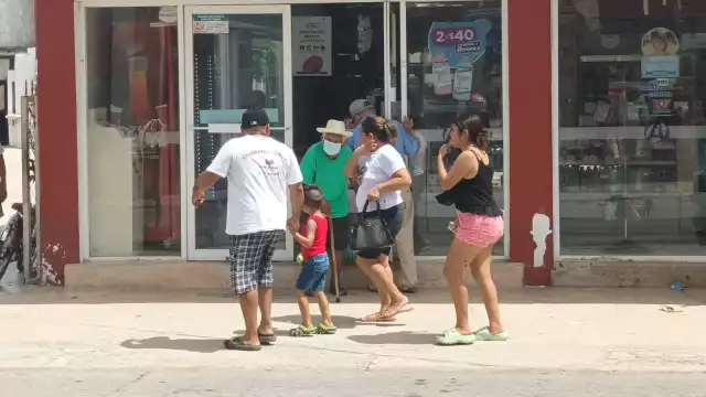 Farmacias reportan un incremento del 60 por ciento en la demanda de medicamentos antigripales