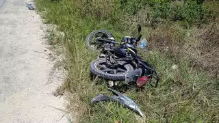 Familia  resulta lesionada  durante accidente en la carretera federal 307 tramo Tulum-Felipe Carrillo Puerto
