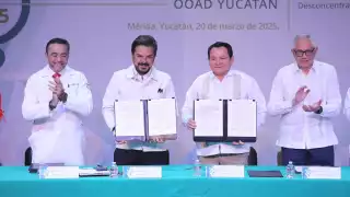 Joaquín Díaz Mena y Zoé Robledo firman  convenio para fortalecer las unidades médicas rurales del IMSS-Bienestar