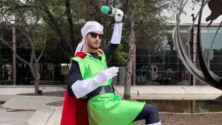 Adrian Marcelo hace burla del juego de mesa que se basa en programa del cual fue eliminado en un post de X.