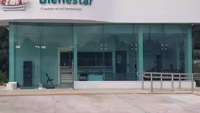 Ante el reporte de un posible asalto armado, policías llegaron al lugar e interrogaron al sujeto