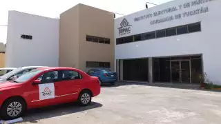 El Instituto entregó al Gobierno estatal 14 vehículos que le habían prestado para tareas de los comicios