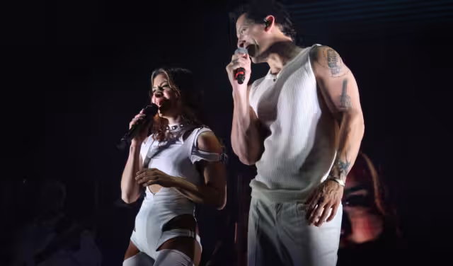 Yahir y María León abrieron el Carnaval de Mérida Amazónico 2025.