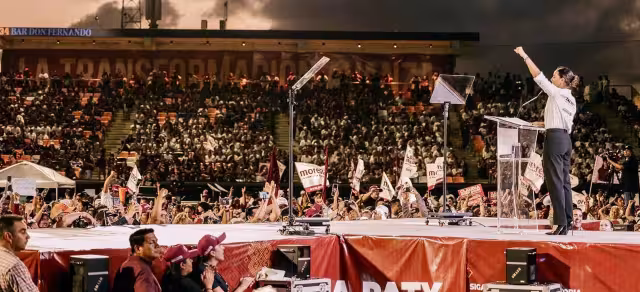 Cerca de 15 mil personas asistieron al acto de la Presidenta Municipal con licencia en el “Beto Ávila”