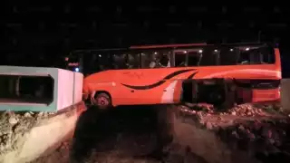 El conductor del camión de la empresa Hermanos Hernández, se dio a la fuga