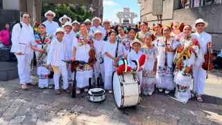 La Jaranera de Tizimín engalana el Día del Yucateco en la Basílica de Guadalupe en la CDMX