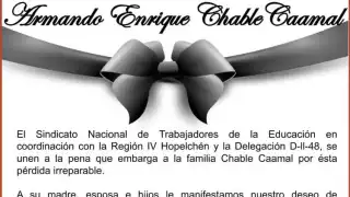 Familias y estudiantes rinden homenaje a docente fallecido en Campeche