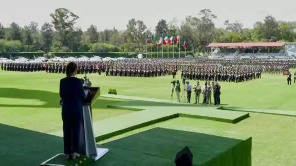 Ceremonia de salutación de las Fuerzas Armadas y Guardia Nacional a la presidenta Claudia Sheinbaum Ceremonia de salutación de las Fuerzas Armadas y Guardia Nacional a la presidenta Claudia Sheinbaum