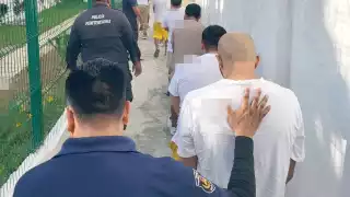 Traslado de reos del Cereso de Cancún a Chetumal expone violencia y abusos