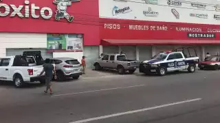 Hombre armado asalta a una mujer tras salir del banco con 130 mp en Tulum