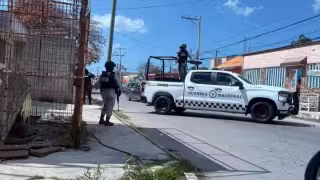 Catean una vivienda en Progreso; aseguran drogas y detienen a dos personas