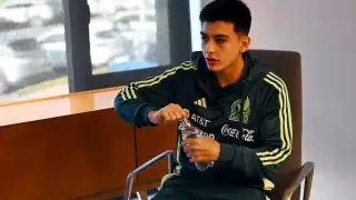 El joven habilidoso y goleador quiere cumplir el gran sueño, pero hacerlo con una base bien trabajada.