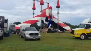 Los cirqueros prefirieron marcharse antes de que les vuelvan a sustraer sus pertenencias; mientras, perdieron varias presentaciones.