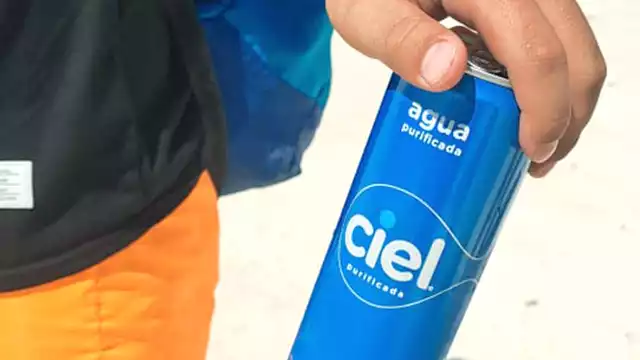 Comentaron que en cada entrada a los arenales instalaron grifos gratuitos, pero ninguno sirve, obligando a los paseantes a comprar productos caros