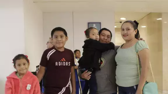 Miguel Yam, originario de Chacsinkín, regresó ayer de Ontario, a donde se mudó para trabajar