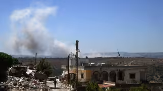 Los ataques entre ambos habían parado durante el fin de semana.