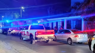Incendio en una vivienda de la Región 227 movilizó a cuerpos de emergencia de Cancún