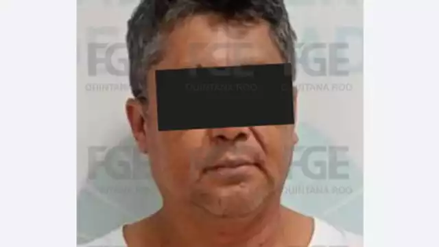 El detenido enfrentará cargos por daños materiales y ejercer violencia hacia las víctimas