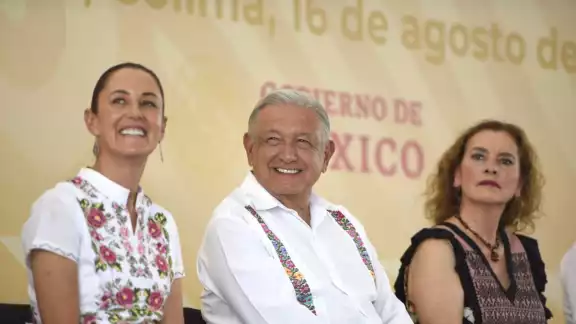 Andrés Manuel López Obrador y Claudia Sheinbaum Pardo inauguraron el acueducto Armería-Manzanillo, de 42.3 km.