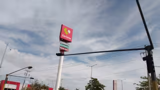 Los chetumalenses señalan como un peligro para los conductores