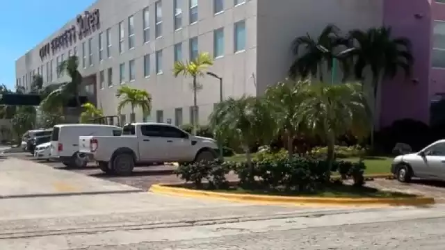 Encuentran un hombre fallecido dentro del hotel City Express Suites en Playa del Carmen