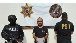 Agentes de la PEI y la SSP de Yucatán detuvieron a Javier Juventino L. P. por abuso sexual equiparado
