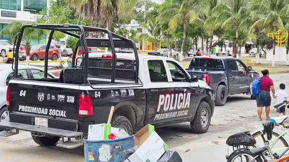 Habitantes y clientes se mostraron preocupados porque estos atracos no son comunes en la zona Habitantes y clientes se mostraron preocupados porque estos atracos no son comunes en la zona