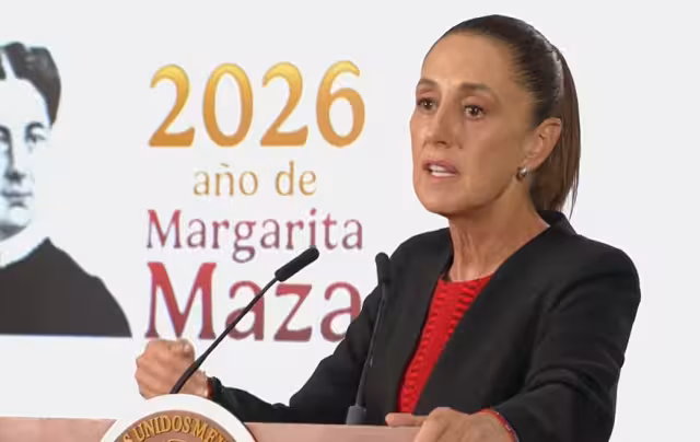 Presidenta rechaza acusaciones y arremete contra oposición y “comentócratas”