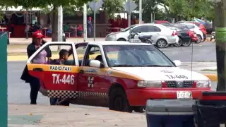Ciudadanos denuncian cobros excesivos de taxistas en Campeche