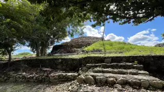 La pirámide oculta en Izamal que no conocías 