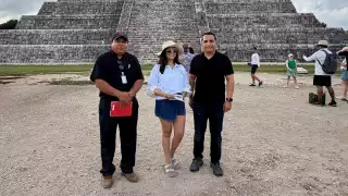 Visitante número 2.1 millones de 2025 es reconocida en Chichén Itzá