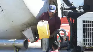 Huachicol: del aguardiente adulterado al robo de gasolina, la historia que pocos conocen