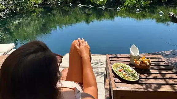 El cenote sin costo se encuentra en la zona hotelera de Tulum El cenote sin costo se encuentra en la zona hotelera de Tulum
