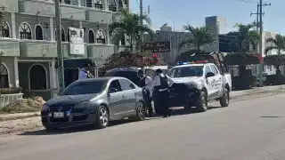 Detienen a sospechosos con auto robado en Escárcega