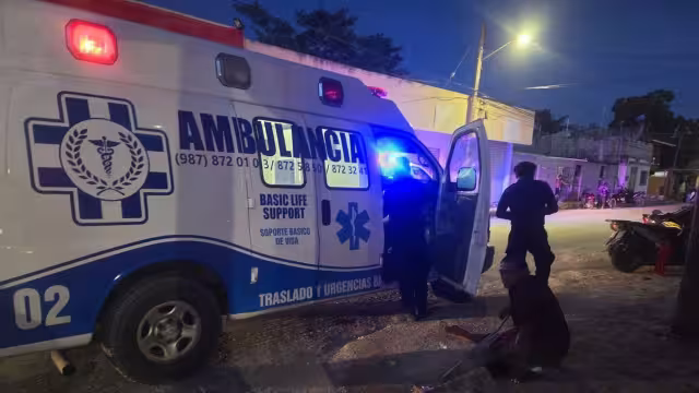 Hombre en situación de calle esperó dos horas para recibir atención médica en Cozumel