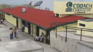 Cobacam enfrenta deserción escolar del 68.9%