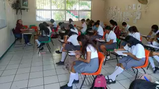 Campeche "ya no necesita más prepas", asegura Seduc