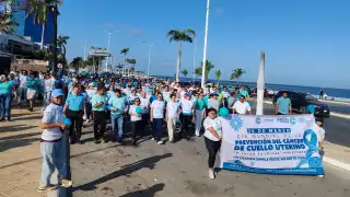 Con marcha conmemoran en Campeche el Día Mundial de la Prevención del Cáncer Cervicouterino