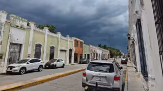 Canales de baja presión y una onda tropical ocasionarán el temporal en el estado.