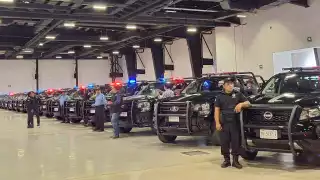 Joaquín Díaz Mena refuerza la seguridad en Yucatán con la entrega de nuevas patrullas