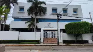  Vuelve preocupación de empresarios del Carmen   por adeudos de PEMEX   