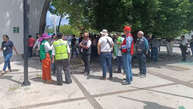 Los ciudadanos también participaron con las empresas