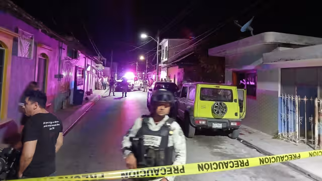 Elementos de la Guardia Nacional resguardaron la escena del crimen.