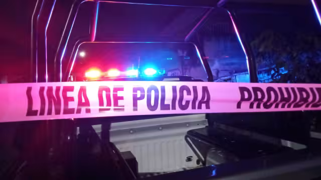 Las mujeres y dos hombres fueron detenidos