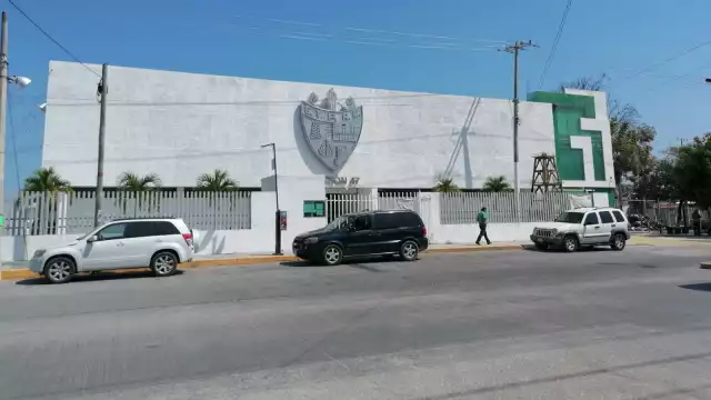 Sindicato petrolero cuestiona desigualdad de género en cláusulas de maternidad y paternidad