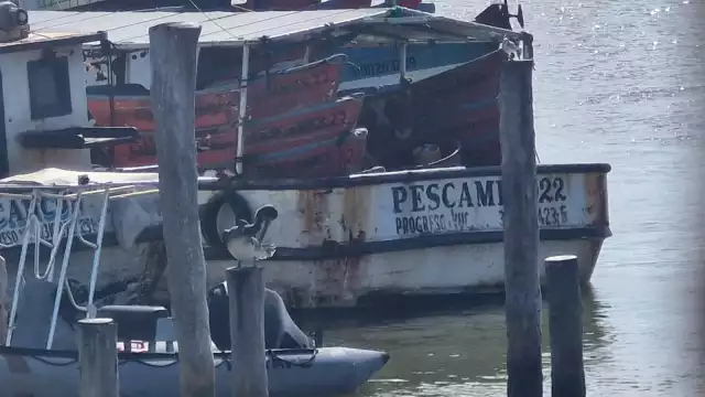 El pescador fue trasladado sin vida a bordo de la embarcación